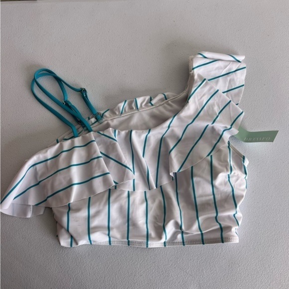5/$25 Dressfo bikini top new Xl - Picture 1 of 4